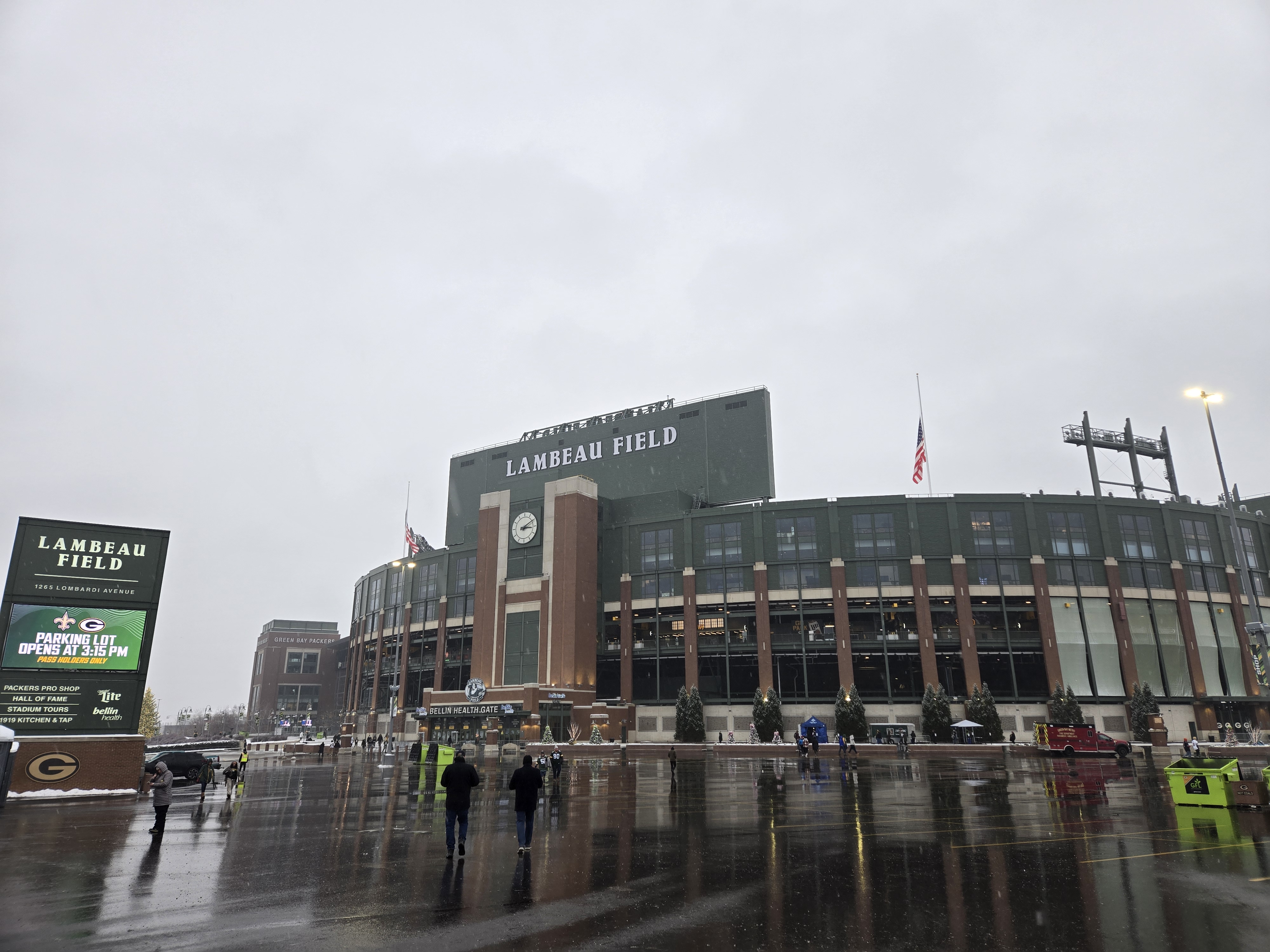 Discovering Green Bay, Wisconsin: A Journey into Packers Country